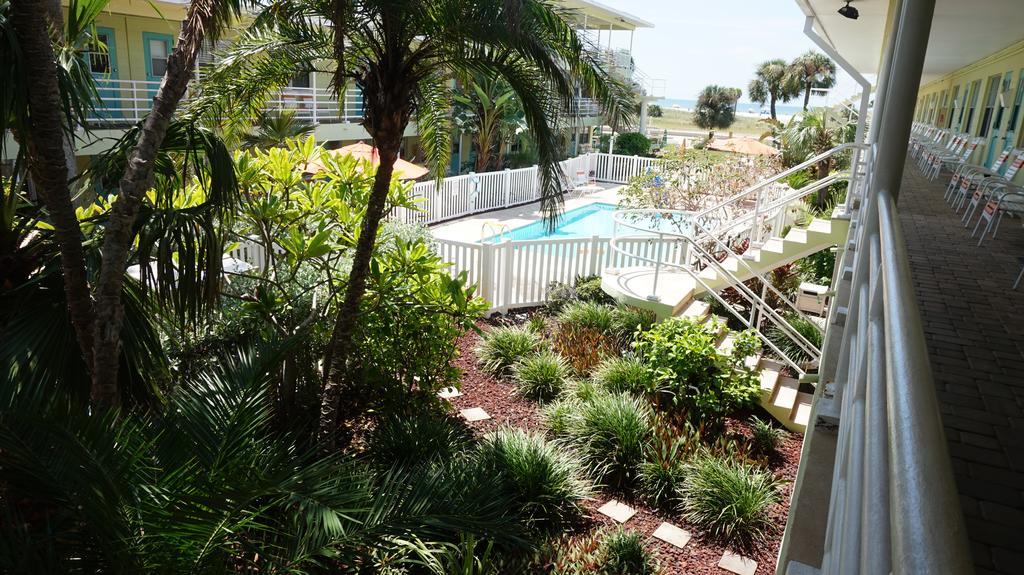 Tropic Terrace Of Treasure Island Hotel St. Pete Beach Exterior photo
